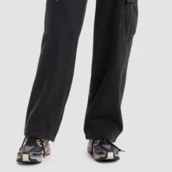 Levi’s ‘94 Baggy Cargo Utility Jeans - Picture 4 of 4